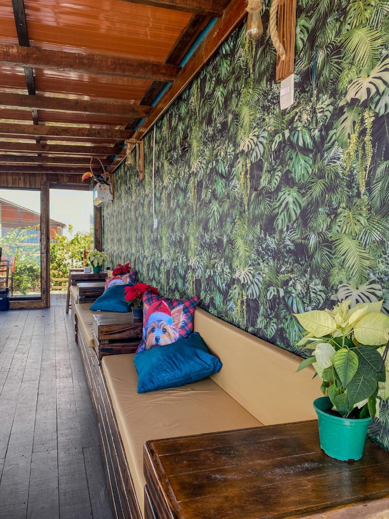 Mar E Paz Hotel *